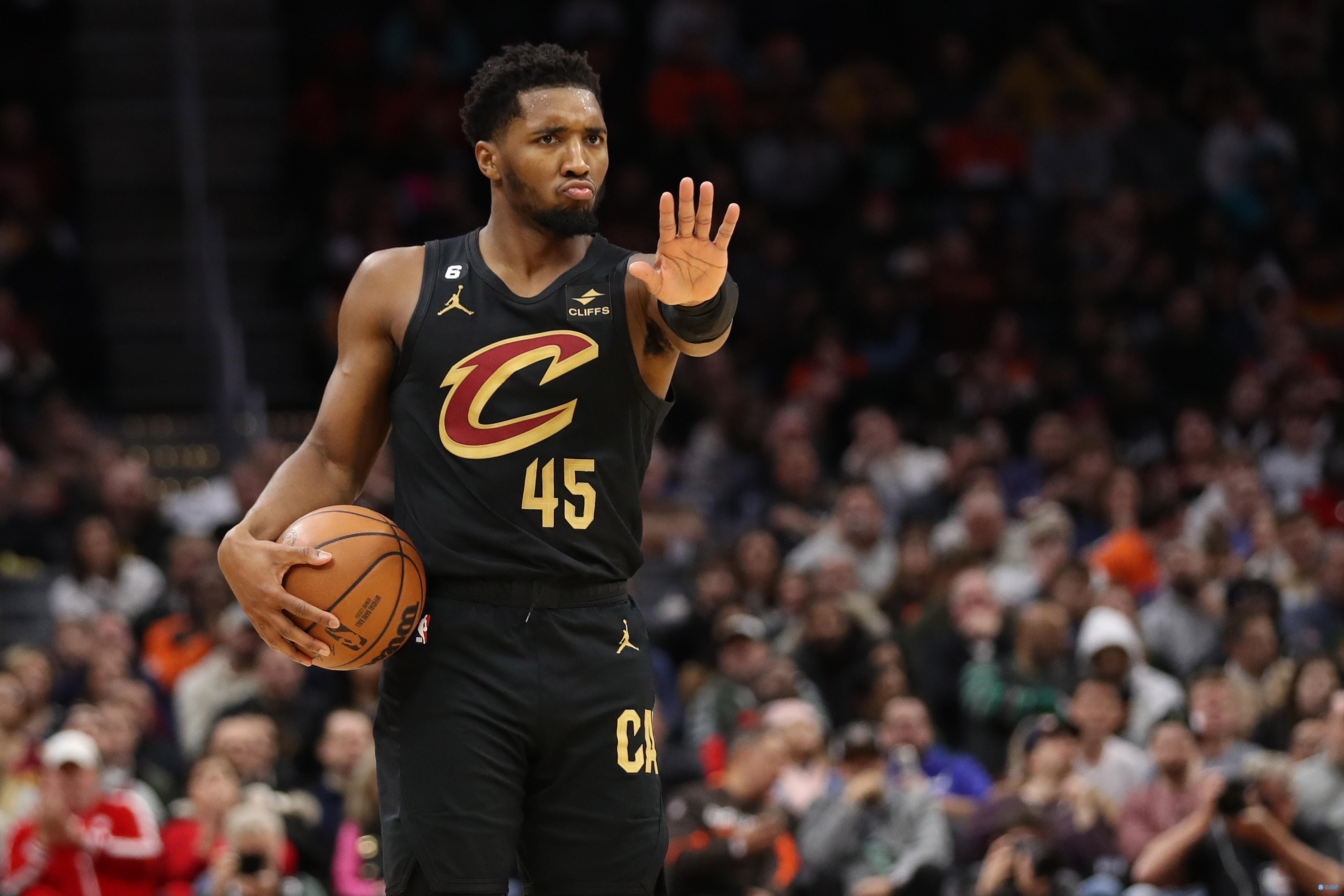 當他與隊友 當他與隊友