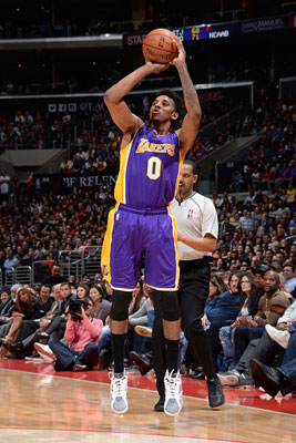 创造空位 创造空位